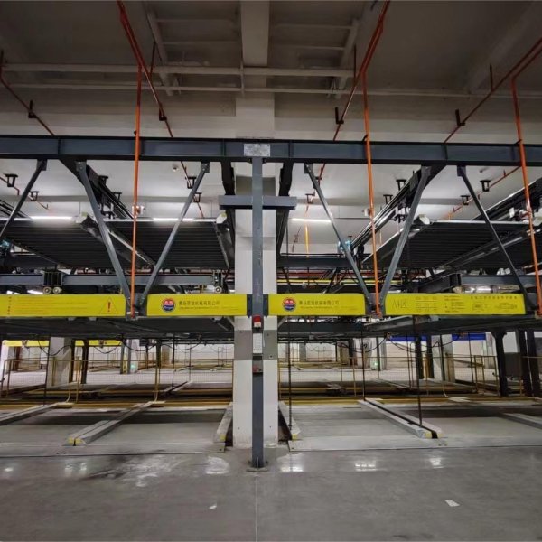 Three-layer lifting and traversing PSH-3