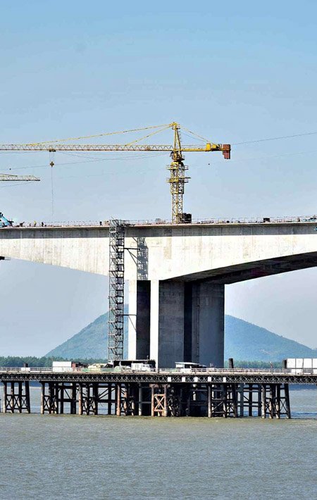 Balance Cantilever Method Form Traveller supply for North Part of Wenbo Road in Jincheng City