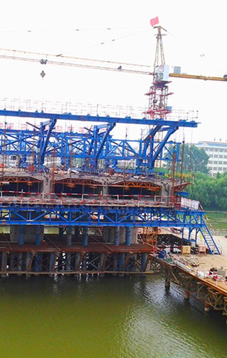  Form traveler supply for Hainan West Loop High-speed Railway