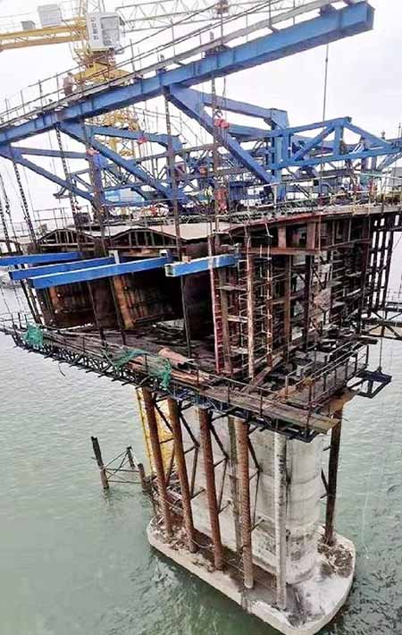 Balance Cantilever Method Form Traveller supply for Daqing-Guangzhou Highway Project