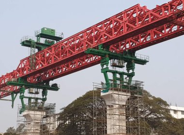 Segment Launching Gantry（LG）