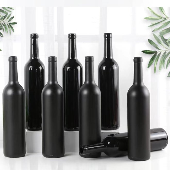 Long Neck Red Wine Bottle Display With Cork Stopper