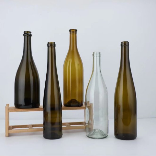 Hot Stamping Wedding Fine Glass Red Wine Bottle