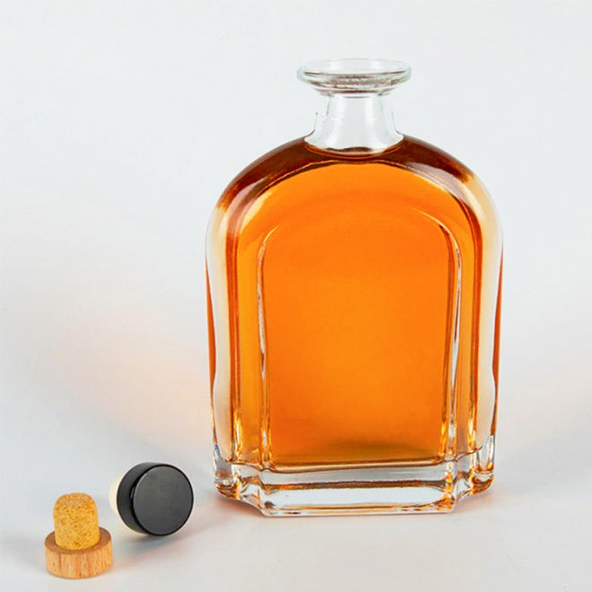 Transparent Beverage Brandy Whiskey Spirits Glass Bottle