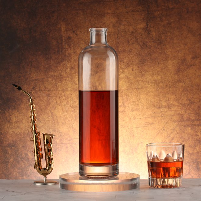 Liquor Wine Gin Spirits Vodka Brandy Water Juice Glass Bottles with Corks