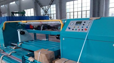 Warping Process in Weaving