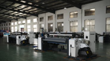 Features and advantages of TDA-910 air jet loom