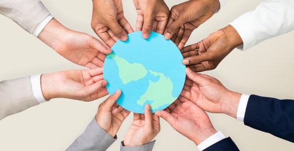 Worldwide Distribution & Service