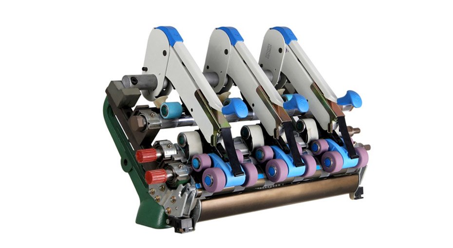 Compact spinning system