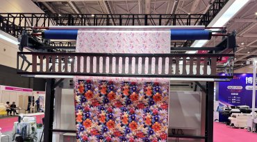 Tongda brand new digital fabric printing machine is coming to market!