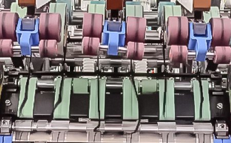 Four-Roller Compact Spinning Device