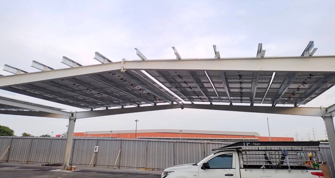 Thai parking lot picture