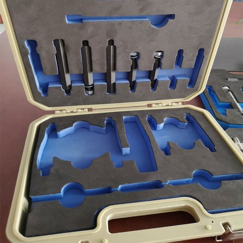 High density dual color tool box foam 