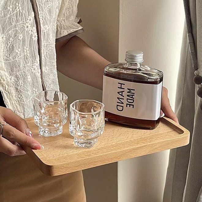 Botella de cristal para zumo con tapón