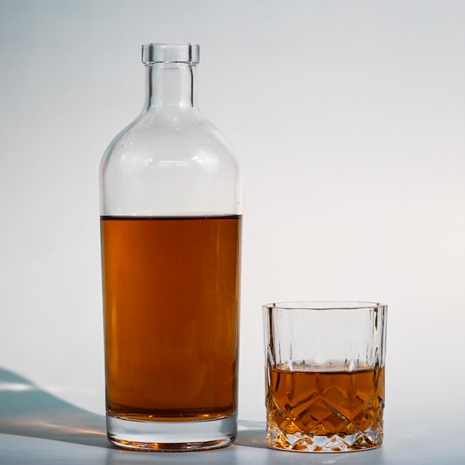 Mayorista Recargable Transparente Licor Vino Vodka Espiritu Whisky Botella Vidrio