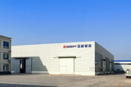 In June 2025, our company put into use 20 acres of land to expand our warehousing center to 8,600 square meters – welcoming our first group of Russian clients for a visit and exchange.