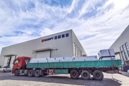 Hebei Shengnaipute | Overseas shipment of 4 sets of rubber liners for SAG mills and ball mills.