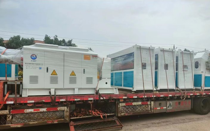 Recently, nine production lines customized by original customers, including PVC pipe production line