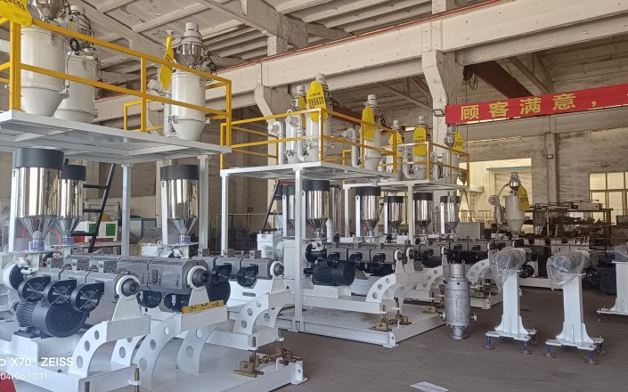 Six plastic production lines will be delivered to Bolivia