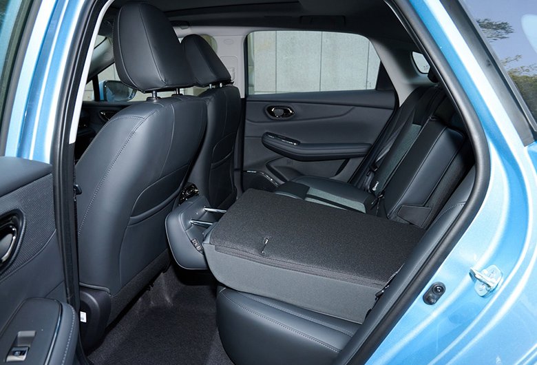 _0001_e4433d72c574189acc833113a58fcad