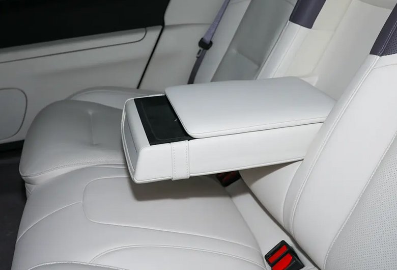 _0010_c98800f0241130fff4dd1e464c9068a