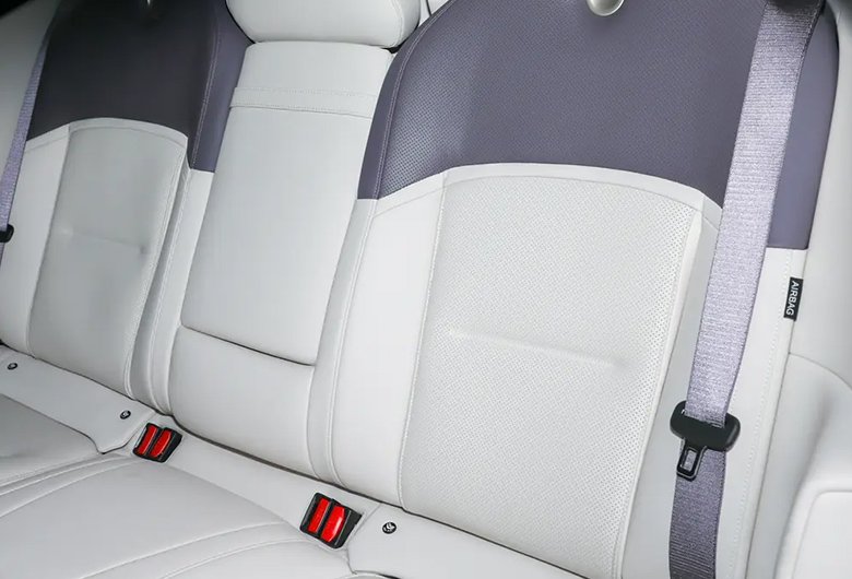 _0013_656b9e4a0d57e97b16b70312485acad