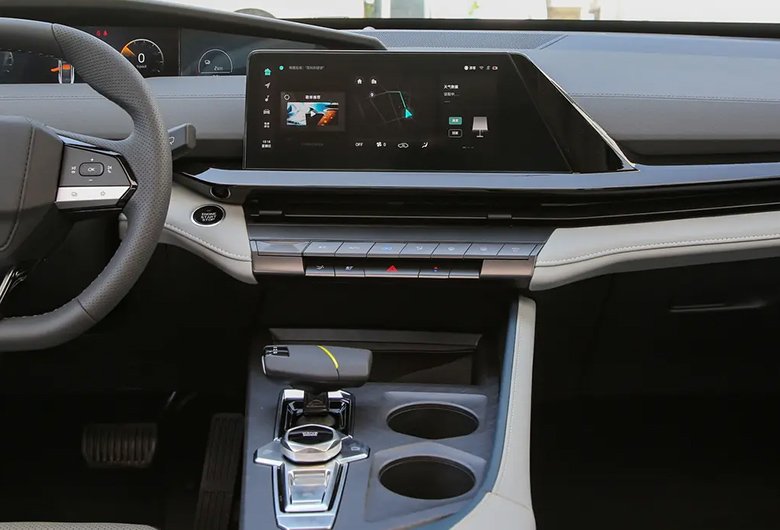 _0011_caac39407a91f7c2c5c28c87b2d54b7