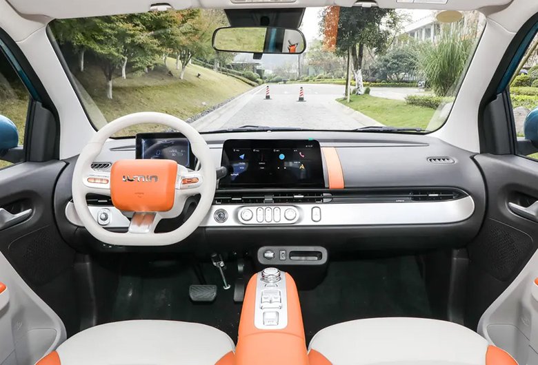 _0014_7c2d0d2bb6c784edd9d042fb7853391