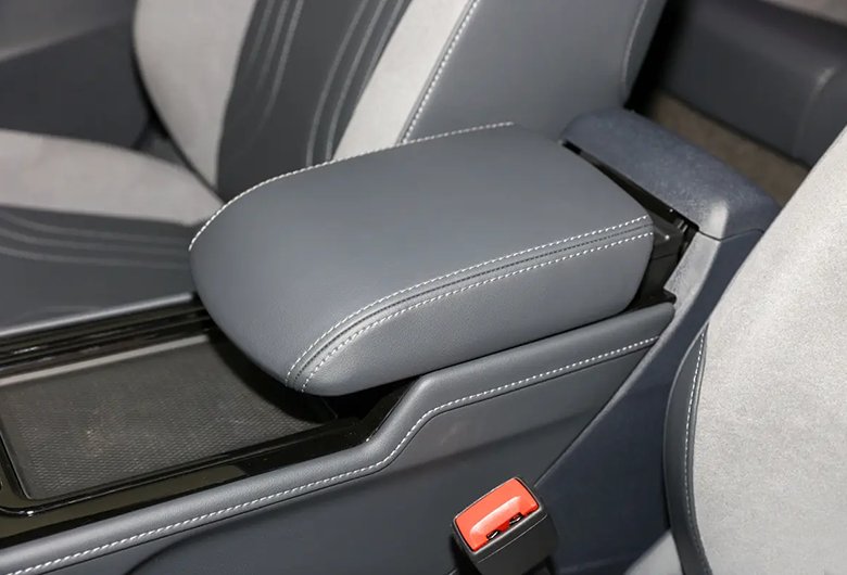 00796b5bfd480462f8b7be5c9d68044