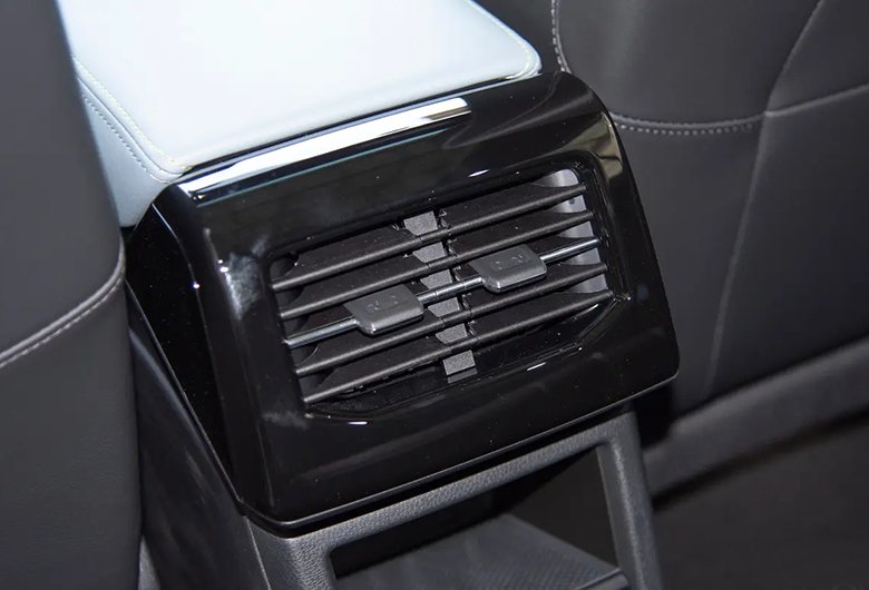 4b81faf1db074aec87e79044fa342e8