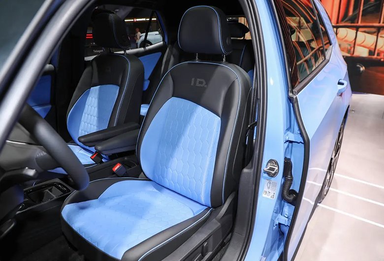 50c1ca3219e9ba63a145b5c6f77a9c3