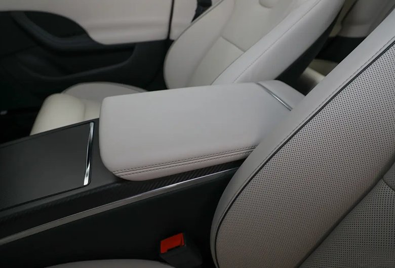 710fb6091d67f9684279bdb72a0e300