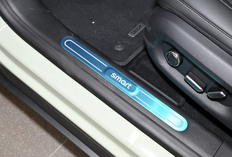 800x0_1_q95_autohomecar__ChxkjmUS8qSAG6qSACQrN4abGUM819