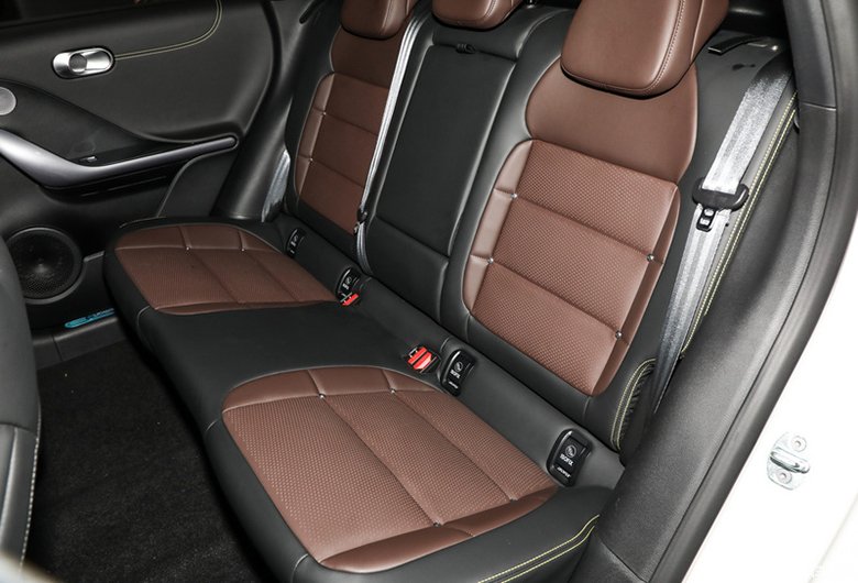 800x0_1_q95_autohomecar__ChxkqWVXBQGAUV0sACjq_LrGwXU016