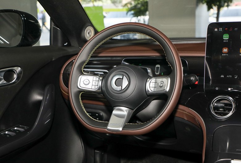 800x0_1_q95_autohomecar__CjIFVGVXBOyAUFhfABqmOZzkFxw744