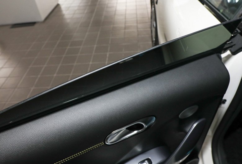 800x0_1_q95_autohomecar__CjIFVGVXBQOAbgzQABgVV3RbS1M865