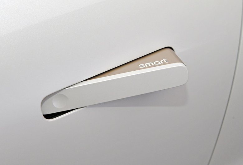 800x0_1_q95_autohomecar__CjIFVWUpYdKAYUqcABxOAJvLfOc864