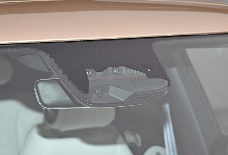 800x0_1_q95_autohomecar__CjIFWGUpYeWARWutABj1H82W_lI040