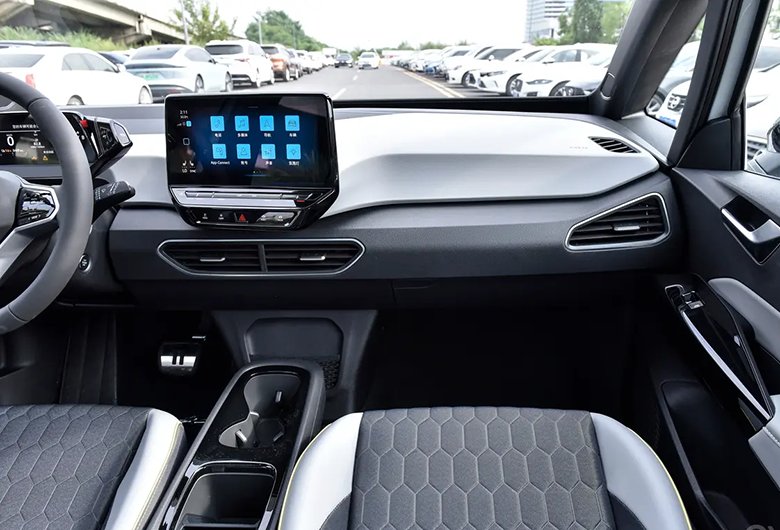 85826182c0e7b17f630cafda3f7a080