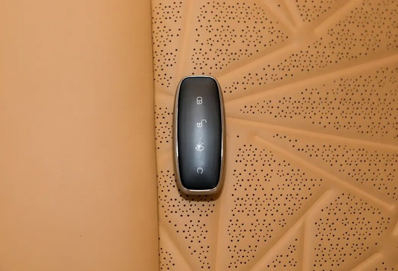 _0004_31524419c917482d916ba0a27858e54