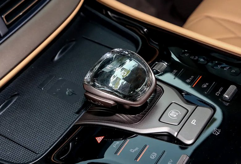 _0008_b12fcd314af2005f060905dcc25b8bd