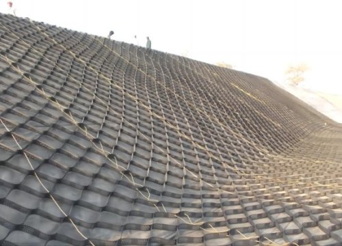 Reservoir Slope and Liner Protection with Geocell in India