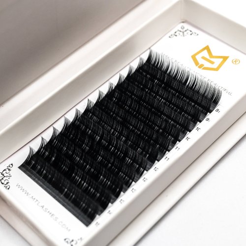 VOLUME EYELASH EXTENSIONS