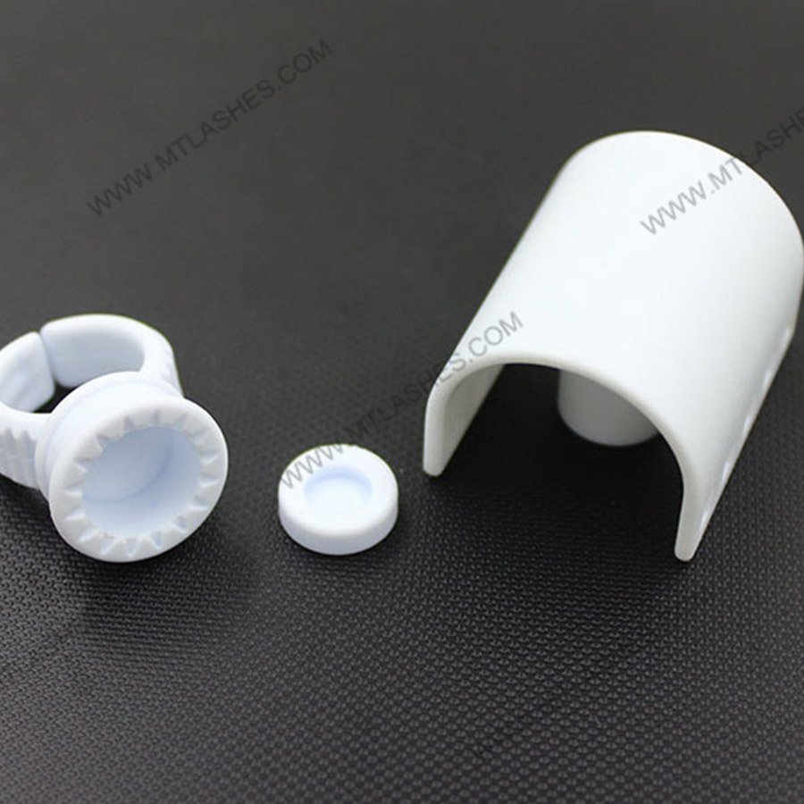 -1_0005_lashholder01