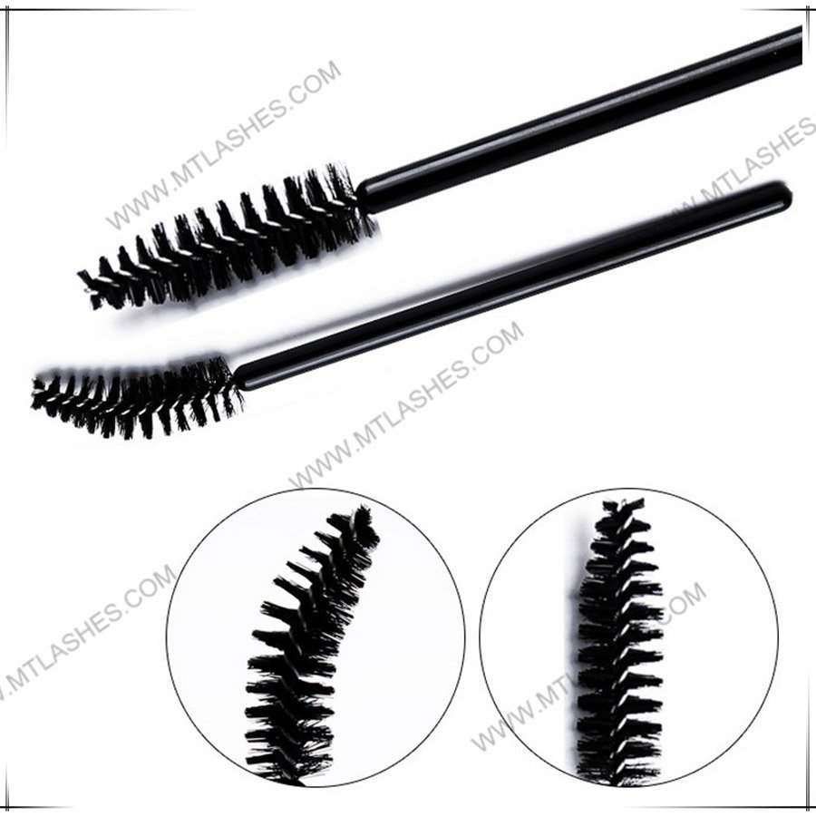 -1_0003_mascara brush 06
