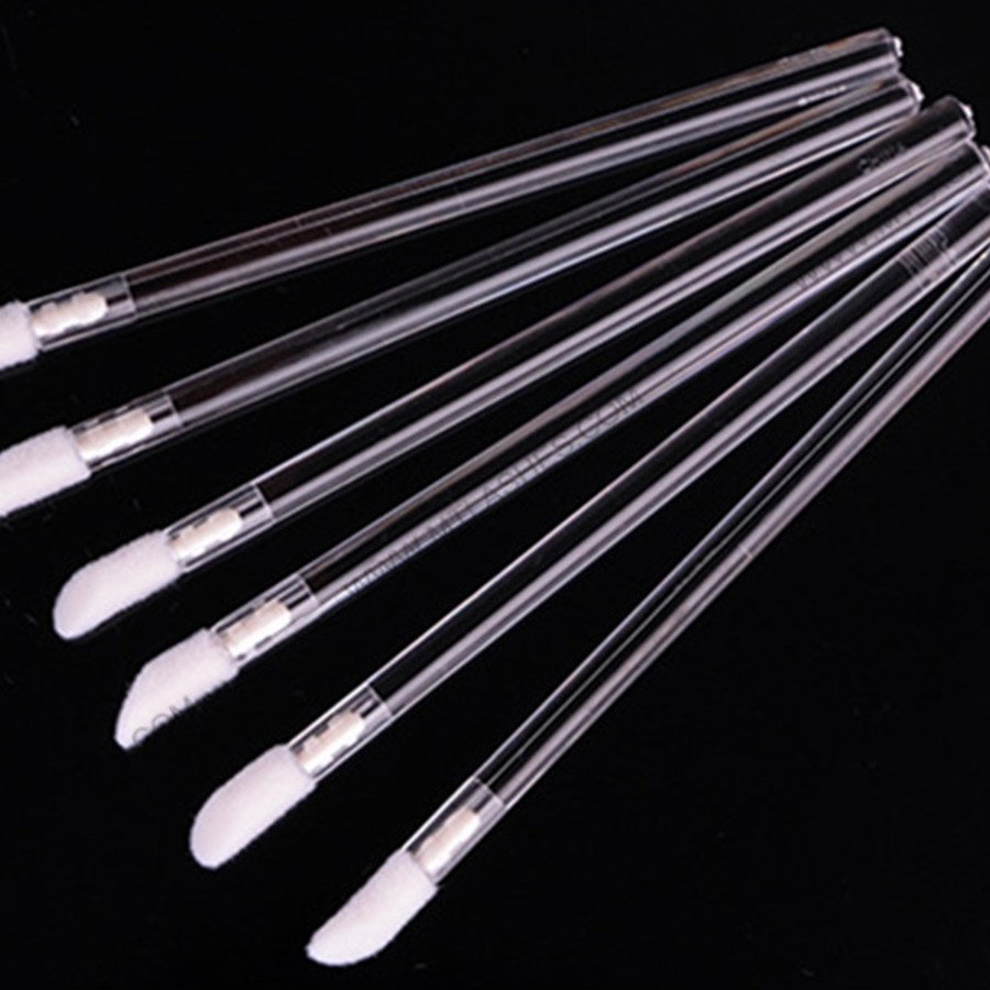 -1_0001_lip brush 03