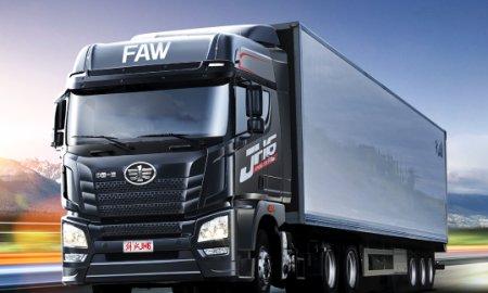 FAW TRUCKS new JH6 gas heavy truck: reinventing power, reducing costs and improving comfort