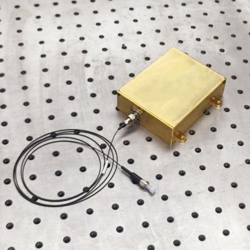 577nm 1.5W fiber coupled laser with indicating laser 